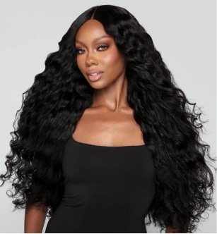 Black woman with long hair extensions